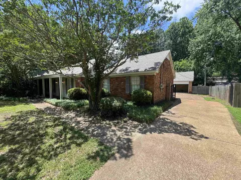 99 Perkins Ext, Memphis, TN 38117