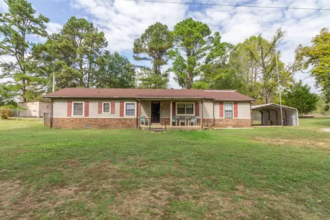1681 Refuge Rd, Bethel Springs, TN 38315