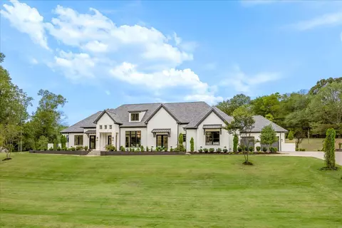 10740 Curtman Dr, Eads, TN 38028