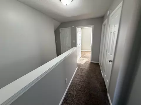 Entry Way - 5210 Ogunquit Ln, Memphis, TN 38118 photo 3 of 3