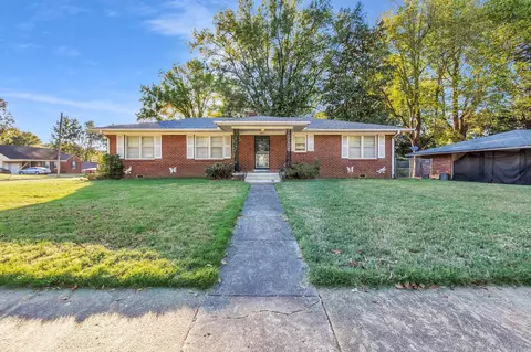 3947 Graceland Dr, Memphis, TN 38116