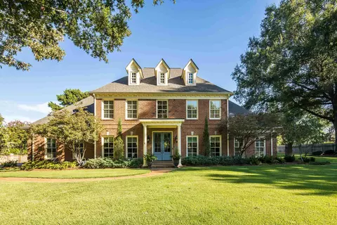 9479 Fox Hill Cir N, Germantown, TN 38139