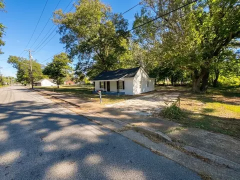 930 N Monroe Ave, Brownsville, TN 38012