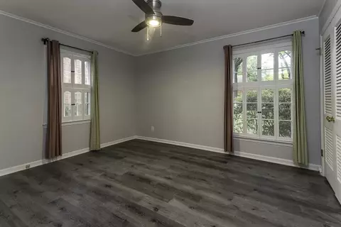 Bedroom - 289 Woodmont Dr, Memphis, TN 38117 photo 3 of 3