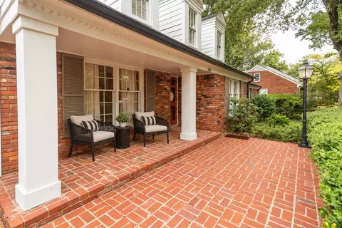 Exterior - 289 Woodmont Dr, Memphis, TN 38117 photo 6 of 7