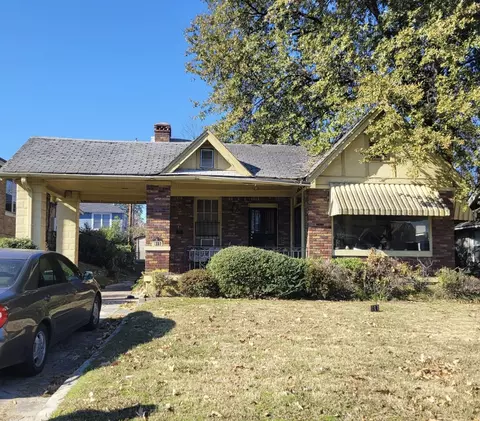 915 Evergreen St, Memphis, TN 38107