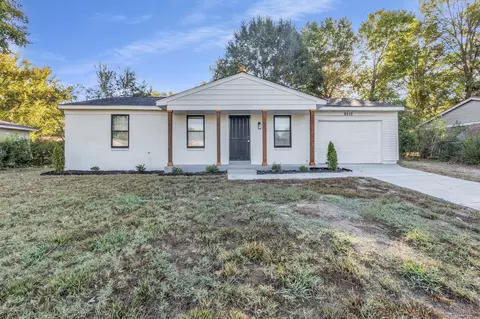 8210 Leighton Ln, Millington, TN 38053