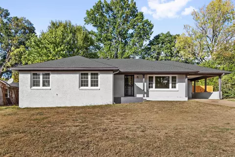 1332 E Raines Rd, Memphis, TN 38116