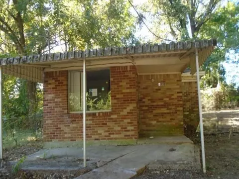175 W Frank Ave, Memphis, TN 38109
