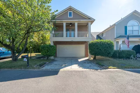 1040 River Isle Cv, Memphis, TN 38103