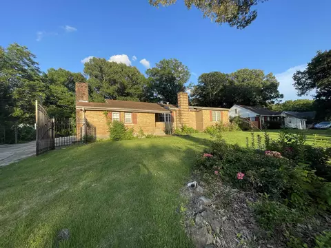 3330 Lakeview Rd, Memphis, TN 38116