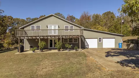 49 Pickins Dr, Adamsville, TN 38310