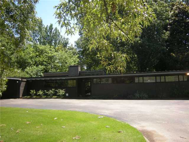 454 Erwin Dr, Memphis, TN 38117 photo 1
