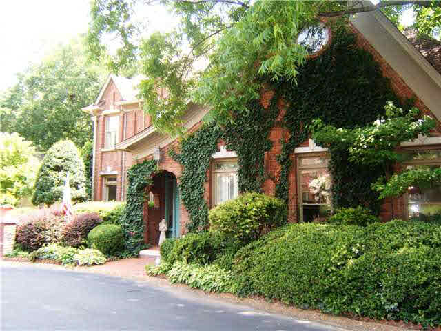 4119 Baldwin Sq, Memphis, TN 38117 photo 1