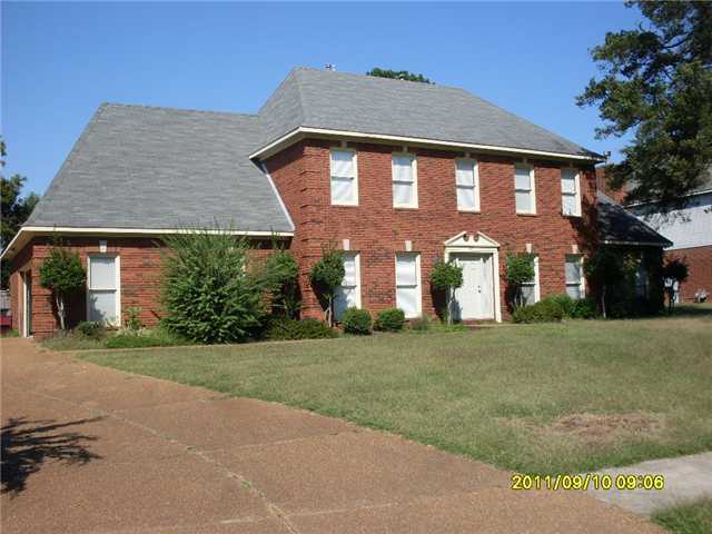 671 Crestover Dr, Collierville, TN 38017 photo 1