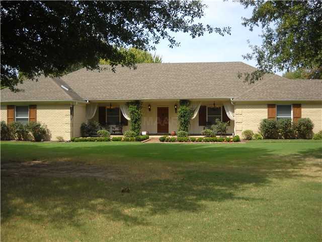 3259 Bruton Parish Dr, Memphis, TN 38133 photo 1