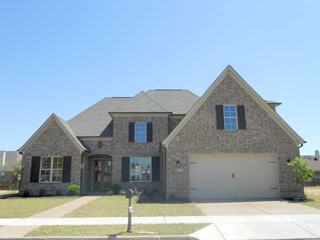 1394 Raindrop Dr, Collierville, TN 38017 photo 1