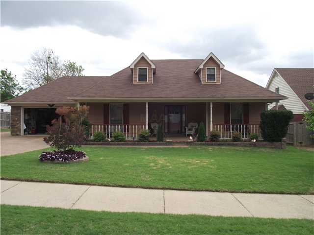 6385 Eagle Valley Cv, Memphis, TN 38135 photo 1