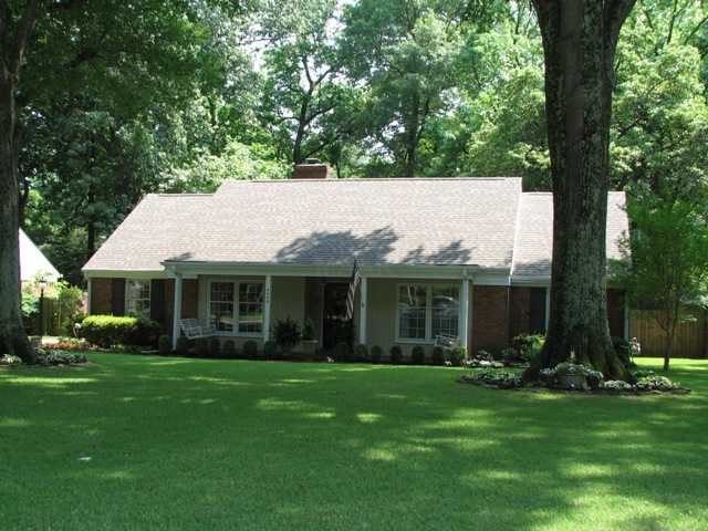 4549 Dee Rd, Memphis, TN 38117 photo 1