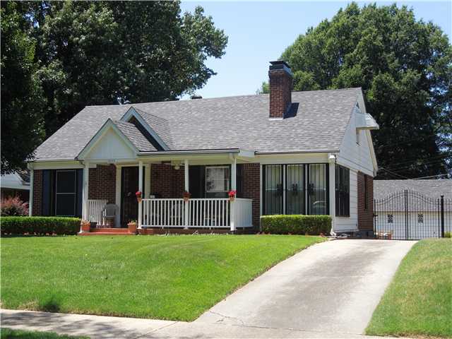 237 Edwin Cir, Memphis, TN 38104 photo 1