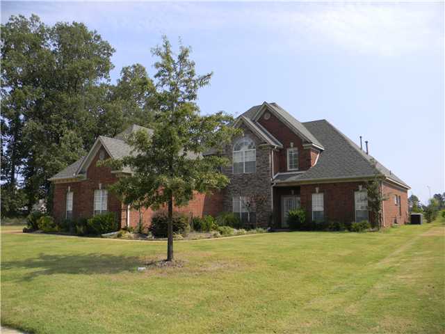 5162 Forest Oasis Ln, Memphis, TN 38135 photo 1