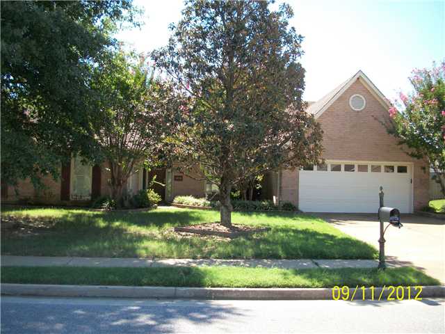 8895 Raspberry Ln, Cordova, TN 38016 photo 1