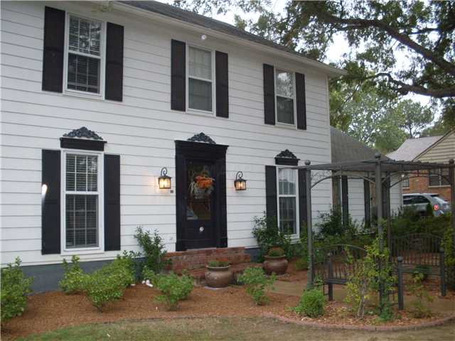 209 E Graycrest Ave, Collierville, TN 38017 photo 1