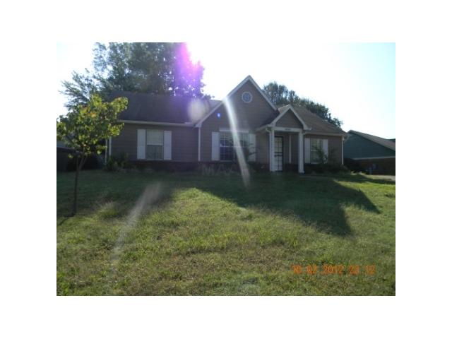 6559 Sungate Cir, Memphis, TN 38135 photo 1