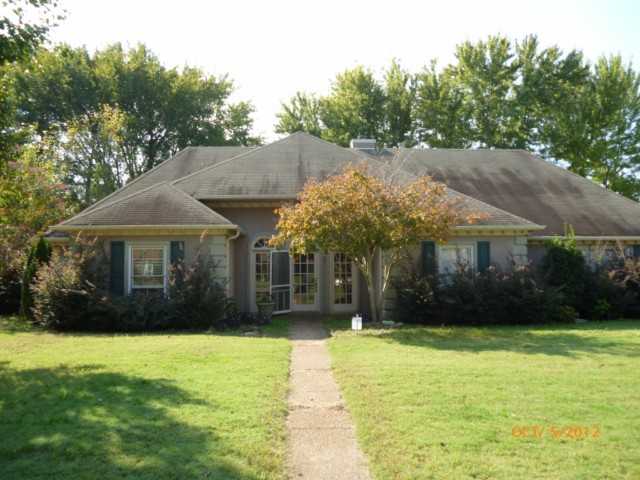 351 Spring Mill Rd, Collierville, TN 38017 photo 1