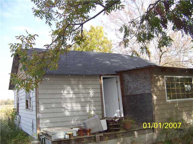 9652 Second St, Gates, TN 38037 photo 2