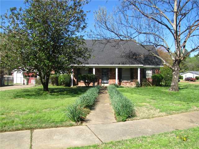 3229 Lichen Dr, Memphis, TN 38134 photo 1