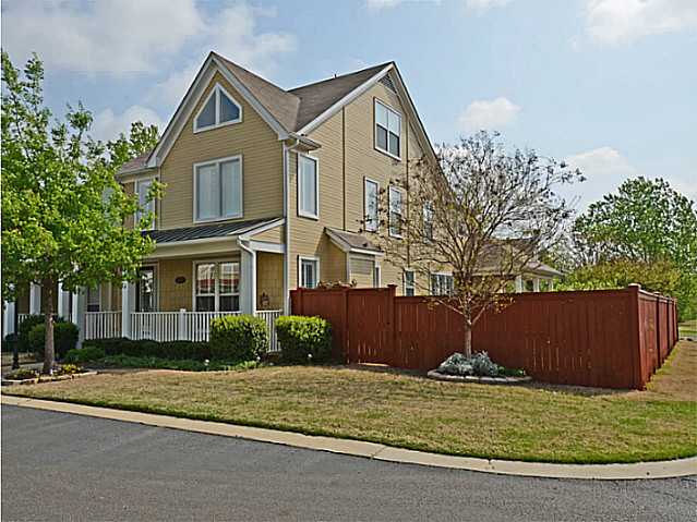 1410 Down River Dr, Memphis, TN 38103 photo 1