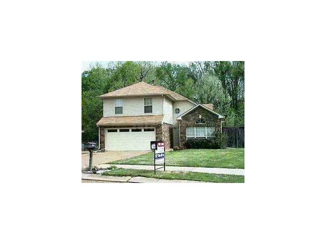 5526 Pine Oak Ln, Memphis, TN 38135 photo 1