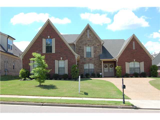 8297 Bartlett Gap Dr, Bartlett, TN 38133 photo 1