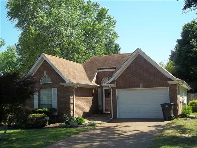5431 Pine Oak Ln, Bartlett, TN 38135 photo 1