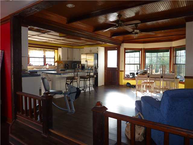 2013 Bartlett Rd, Memphis, TN 38134 photo 3