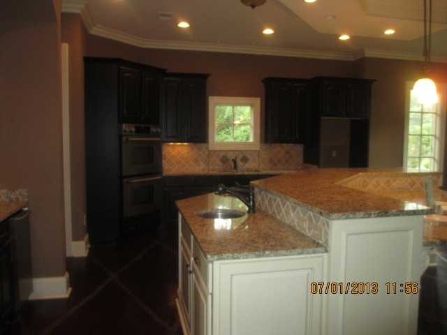 1249 Bridgepointe Dr, Collierville, TN 38017 photo 2