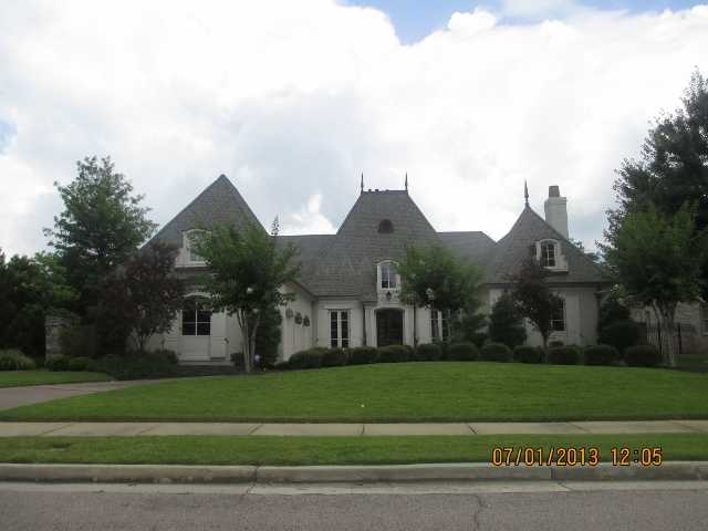1249 Bridgepointe Dr, Collierville, TN 38017 photo 1