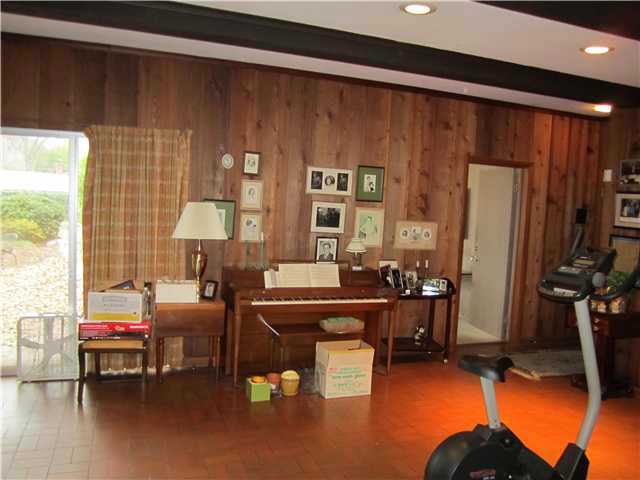 134 E Cherry Dr, Memphis, TN 38117 photo 10