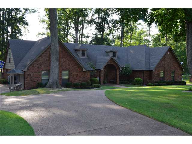 4335 Garner Pl, Memphis, TN 38135 photo 1