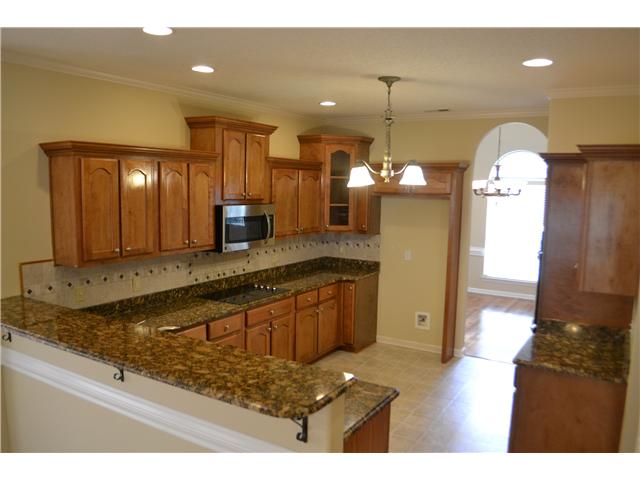 4193 Strawbridge Dr, Bartlett, TN 38135 photo 2