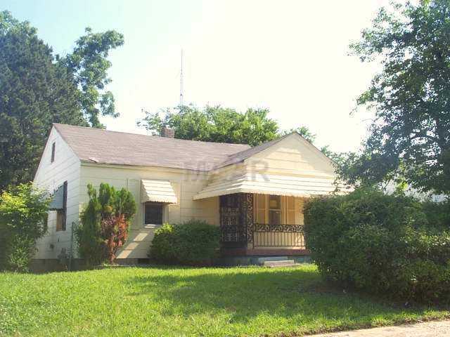 284 Fields Ave, Memphis, TN 38109 photo 1