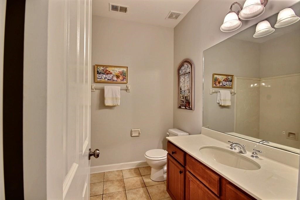 294 E Colbert St, Collierville, TN 38017 photo 9