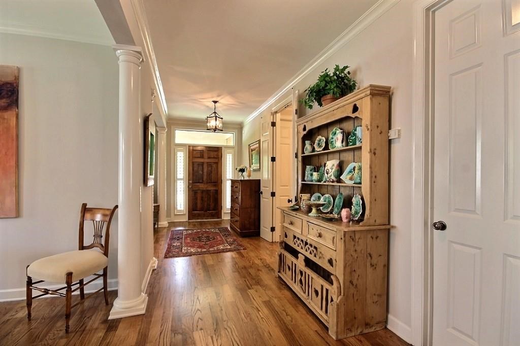 294 E Colbert St, Collierville, TN 38017 photo 2