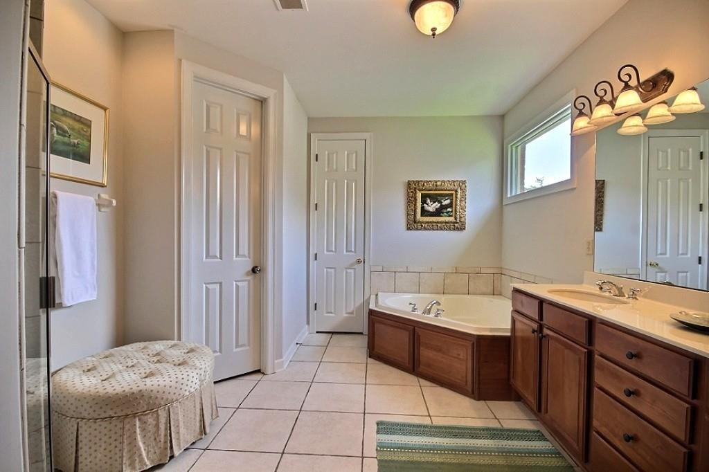 294 E Colbert St, Collierville, TN 38017 photo 11