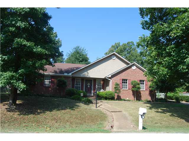 4005 Ivy Ln, Corinth, MS 38834 photo 1