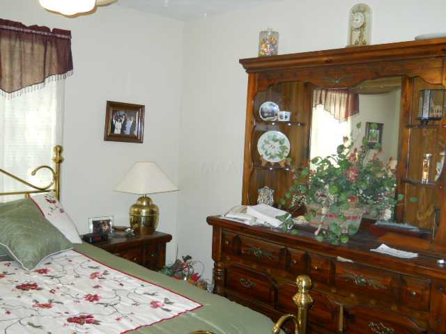 3310 E Foxburrow Cir, Memphis, TN 38115 photo 9