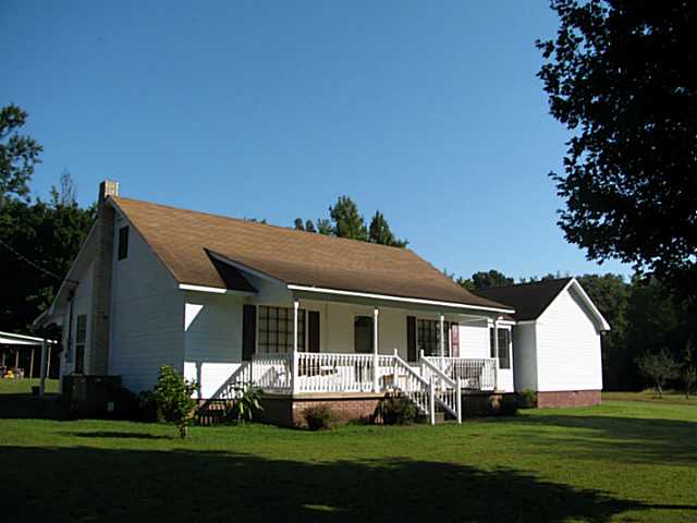 2275 Old Town Loop, Savannah, TN 38372 photo 1