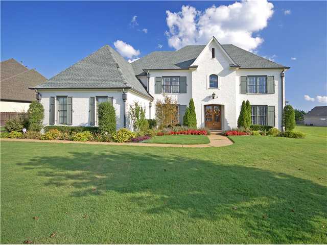 4396 Whisper Spring Dr, Collierville, TN 38017 photo 1