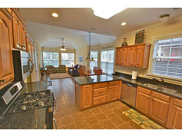 210 E Porter Run Dr, Collierville, TN 38017 photo 8